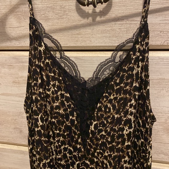 Design Lab Lord &Taylor leopard print cami size small - Picture 2 of 6